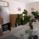 Treehouse Holiday Homes Apartment *