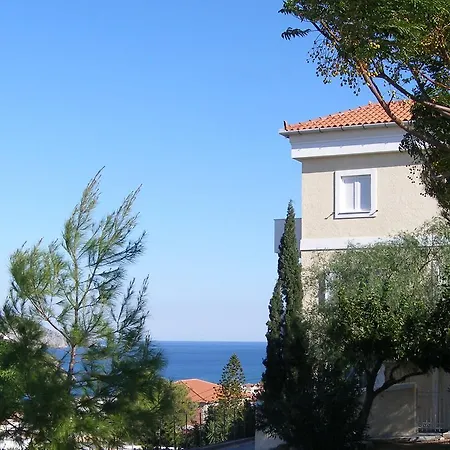 Treehouse Homes Διαμέρισμα *