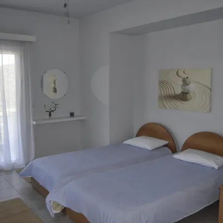 Treehouse Homes Apartmán Ermioni