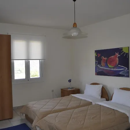 Διαμέρισμα Treehouse Homes *