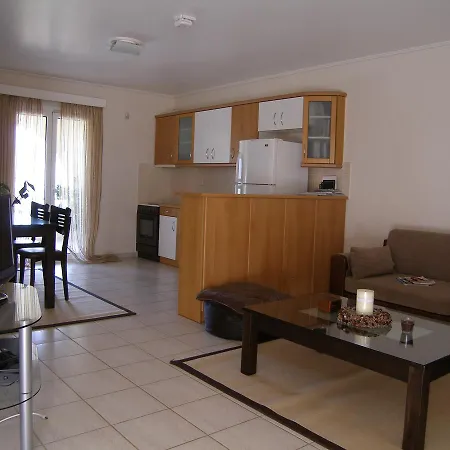 Διαμέρισμα Treehouse Homes