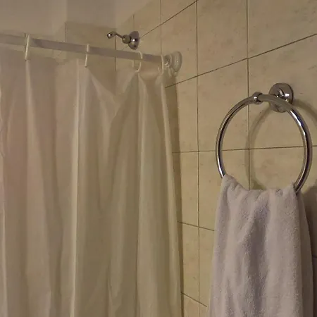 Treehouse Homes Apartmán Ermioni