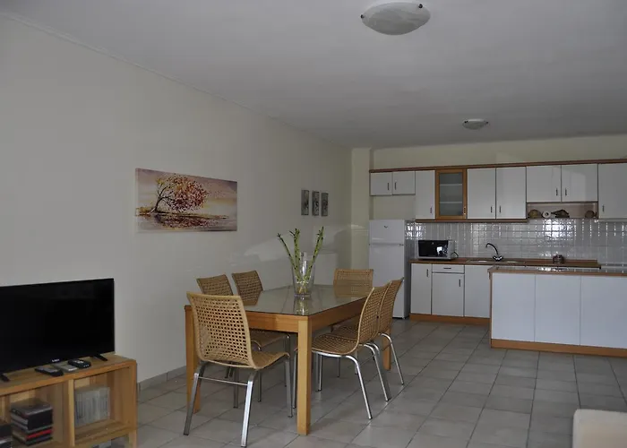 Διαμέρισμα Treehouse Homes